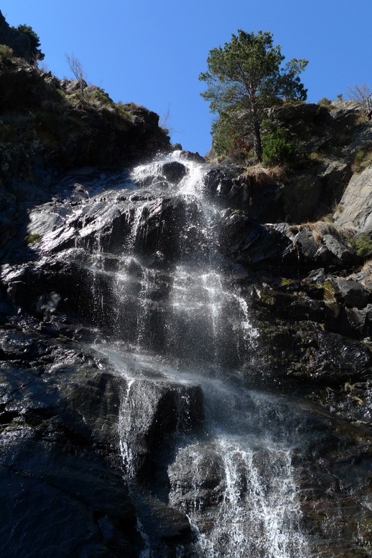 Cascada de Moles