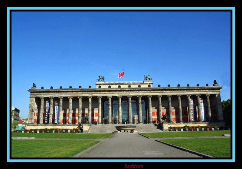 Altes Museum, Fachada