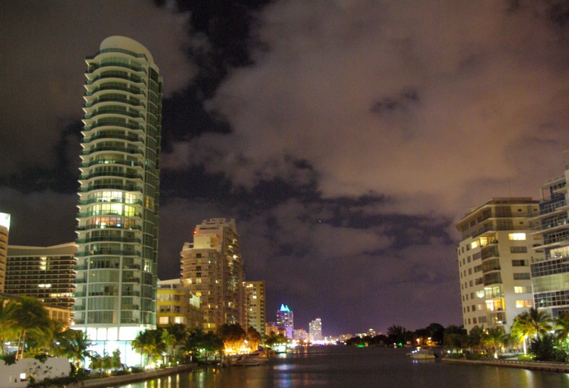 Noches en Miami Beach
