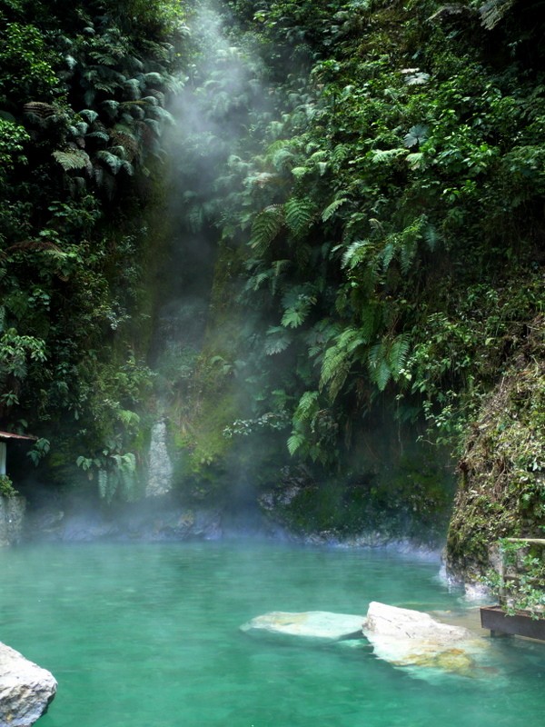 fuente sulfurosa