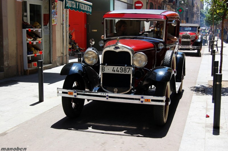 COCHE DE EPOCA -2