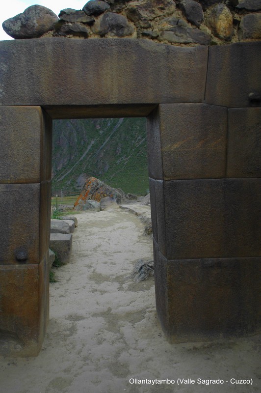 Fortaleza Inca -Puerta-