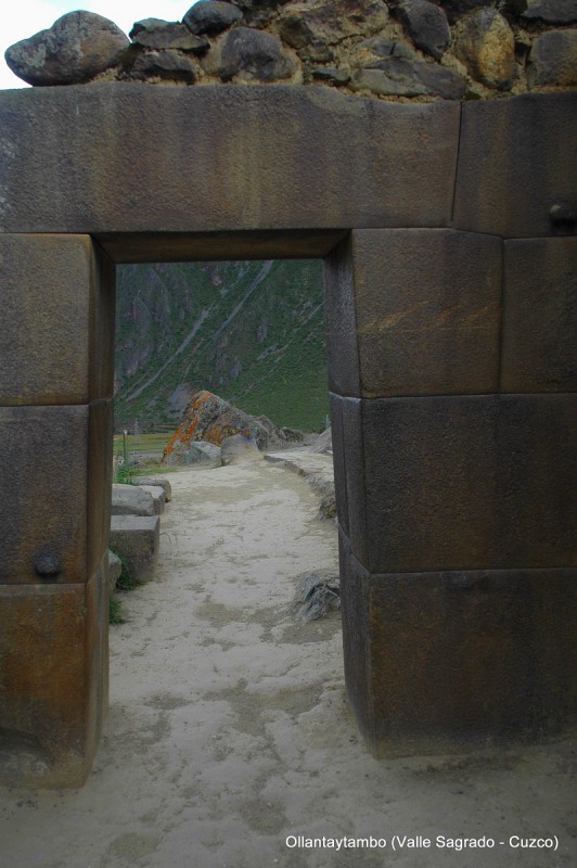 Fortaleza Inca -Puerta-