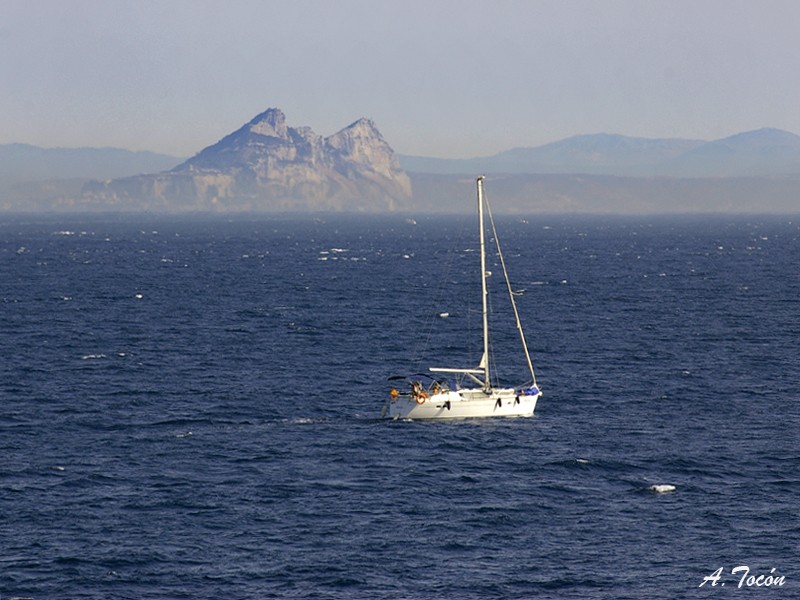 Al_fondo_Gibraltar