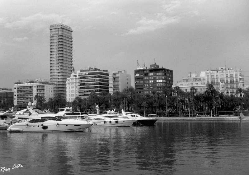 Puerto de Alicante