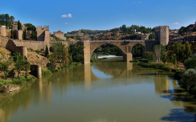 puente antiguo