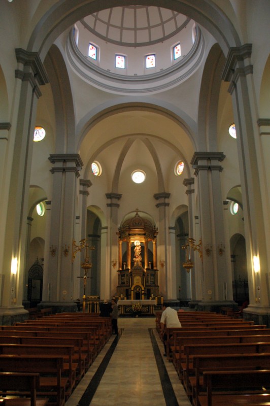 Iglesia. Interior