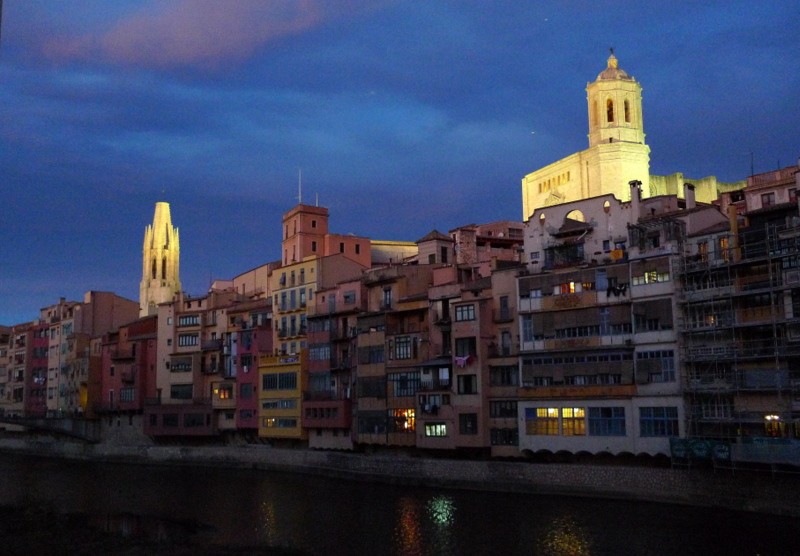 Girona nocturna