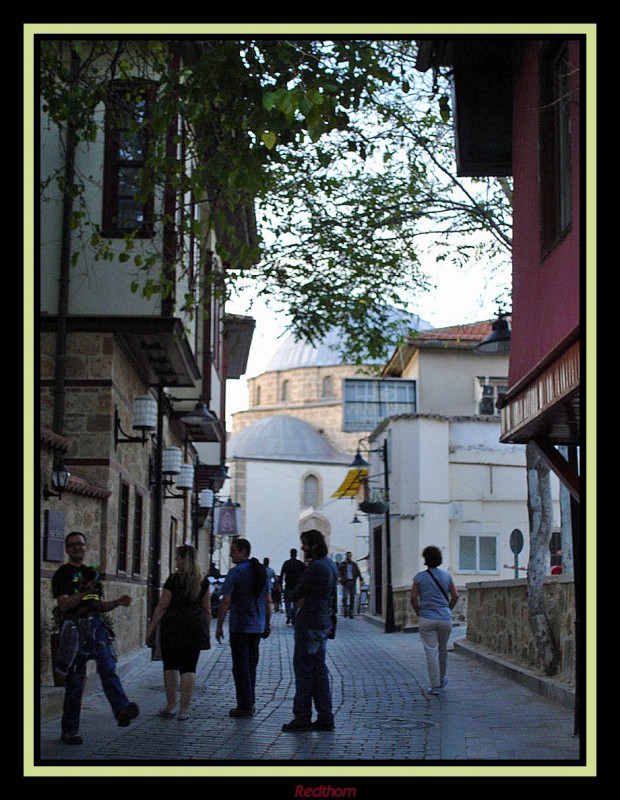 La mezquita al final de la calle