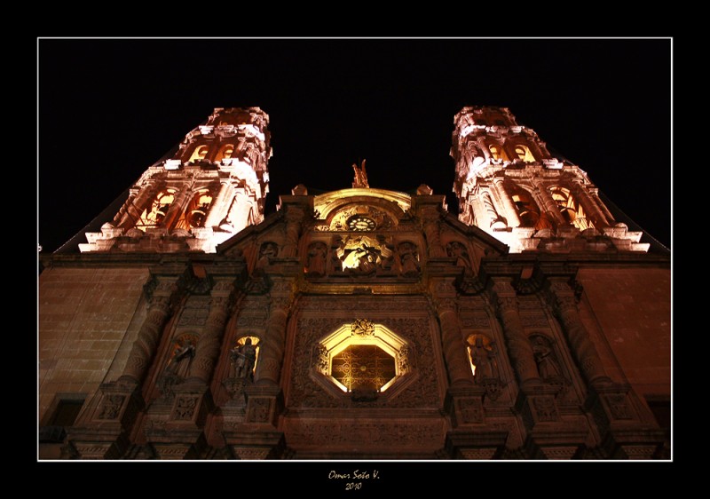 CATEDRAL DE NOCHE