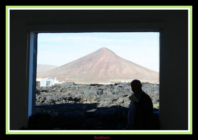 El volcn desde la sombra