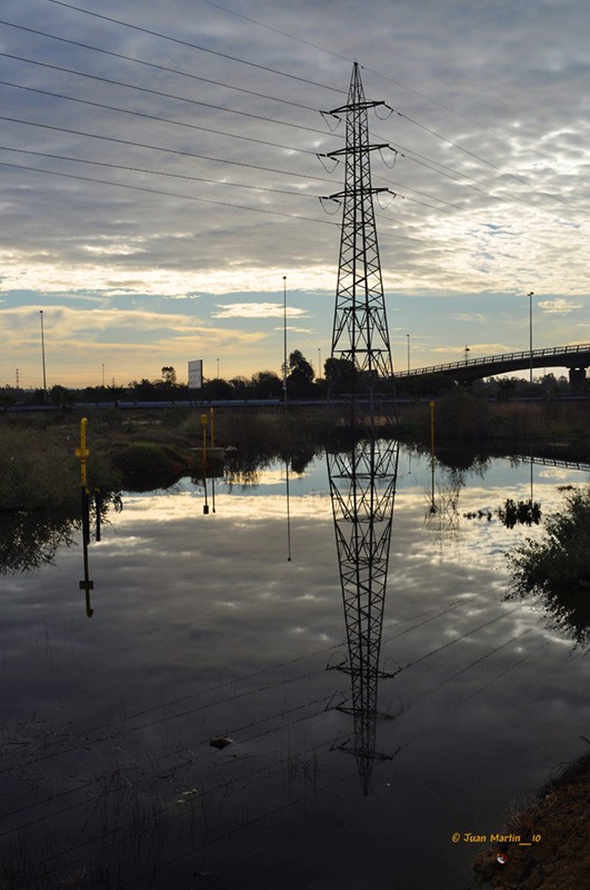 TORRE ELECTRICA