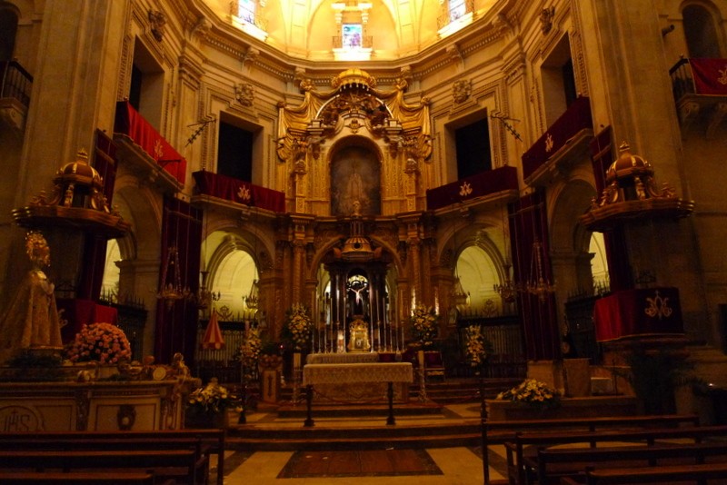 interior catedral