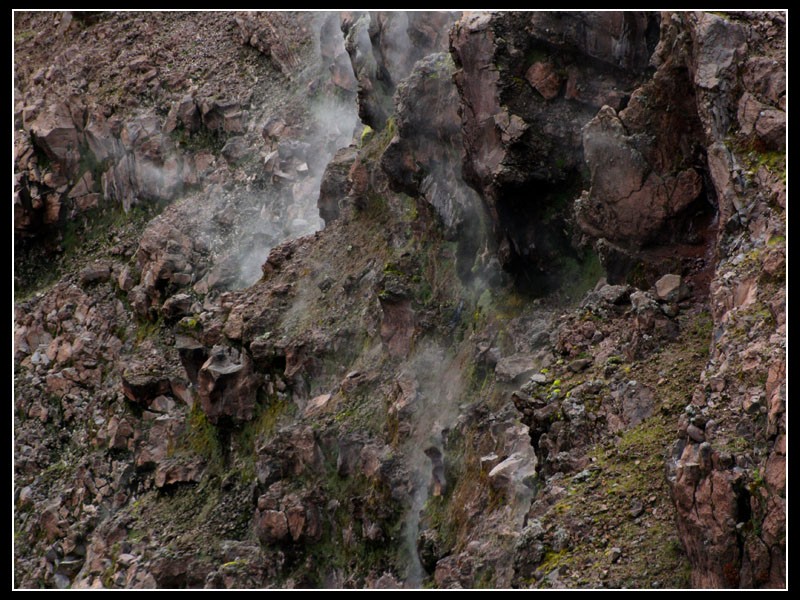 Humo del volcan