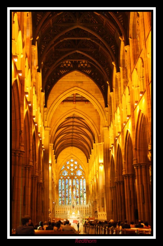 Nave central de la catedral St. Mary