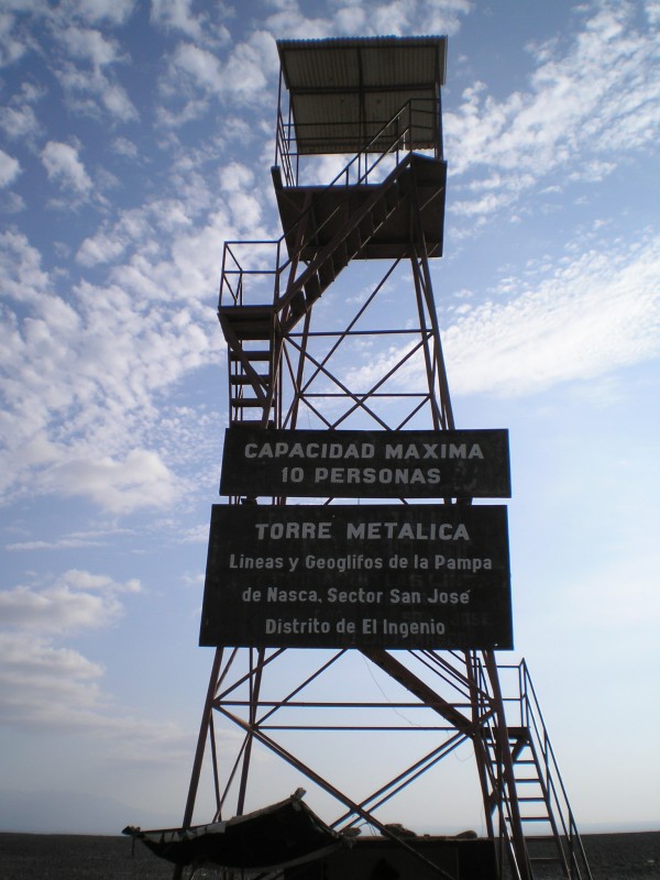 torre lineas de nazca