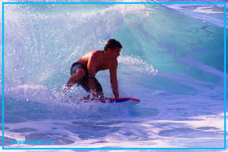 Surfeando IV