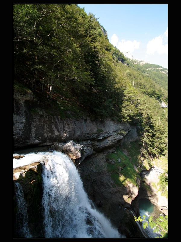 cascada Estrecho