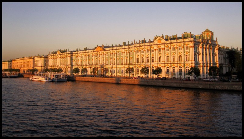 El Hermitage desde el Neva