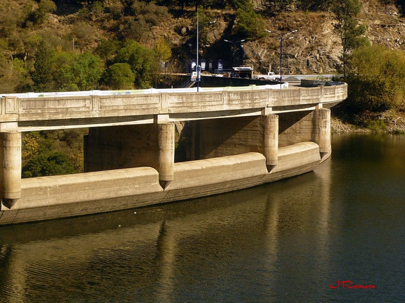 Lago San Roque III