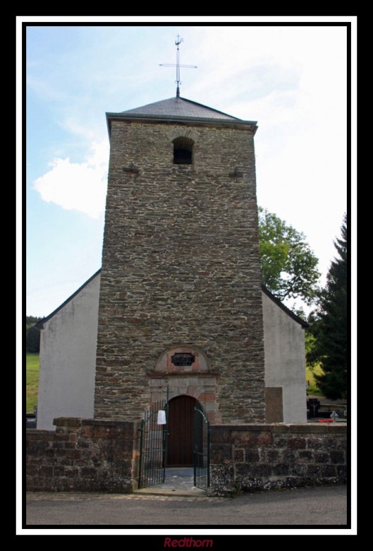 Torre siglo XII de la iglesia de Rindschleiden