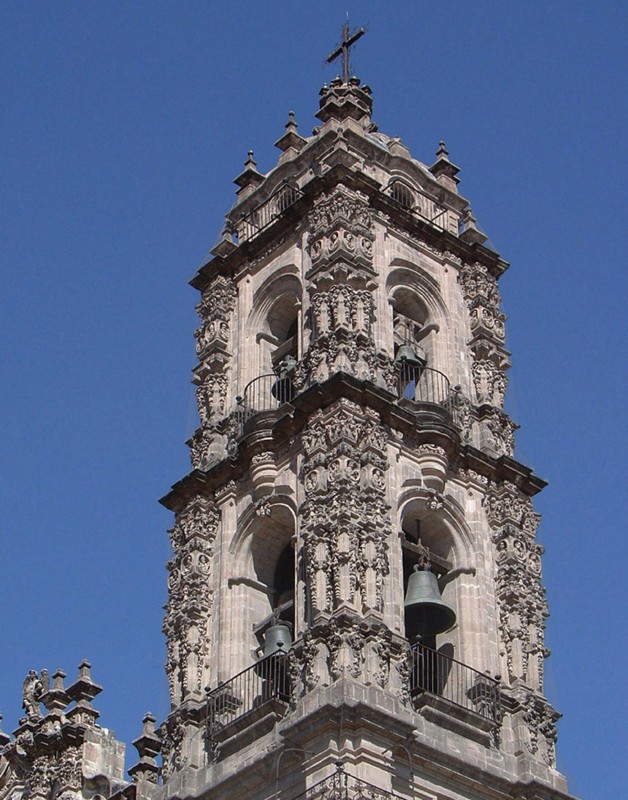 CAMPANARIO DEL CONVENTO DE TEPOTZOTLAN