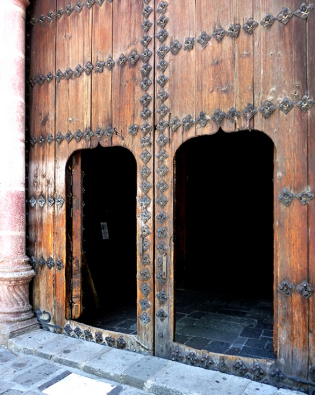 HUEJOTZINGO, PUERTA DE LA IGLESIA