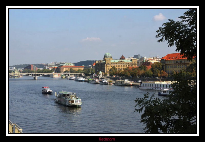 El ro Moldava a su paso por Praga