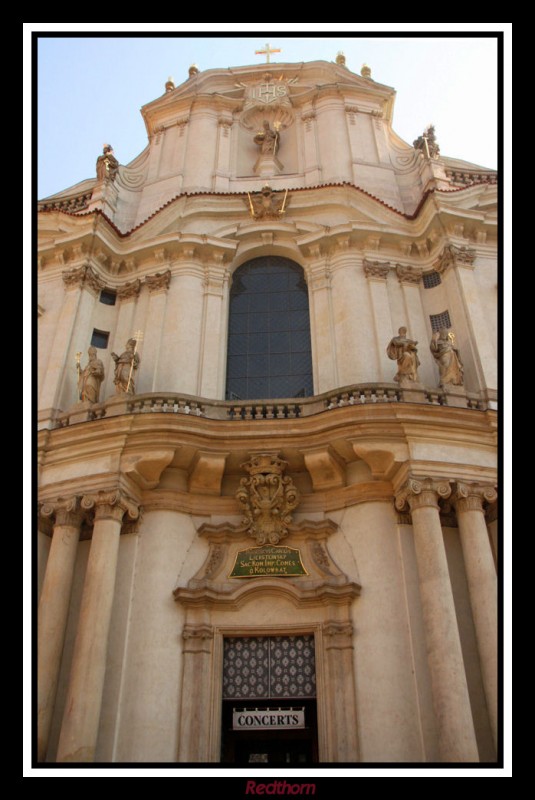 Fachada de la iglesia barroca de San Nicols