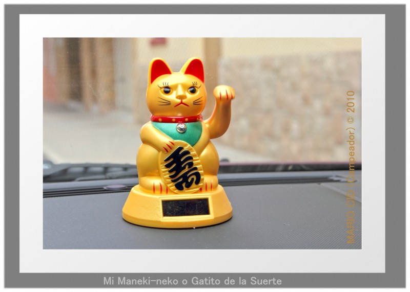 Maneki-neko o Gatito de la Suerte