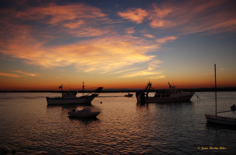 CIELO Y BARCOS