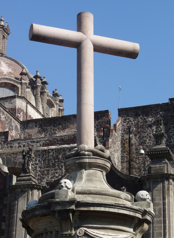 CRUZ DE CATEDRAL