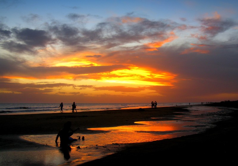 EL COLOR DE LA PLAYA