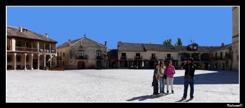 Sonrisas en la plaza