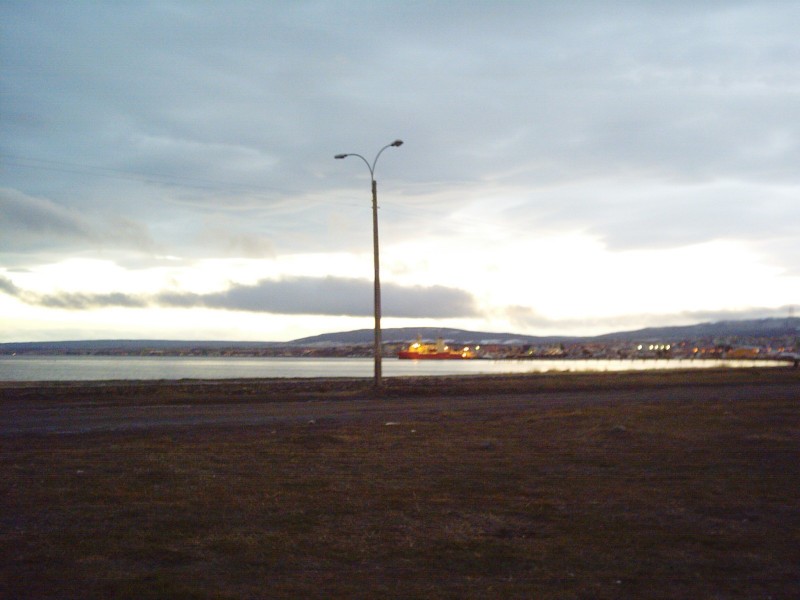 Punta Arenas al anochecer