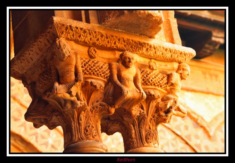 Capitel doble claustro catedral Monreale