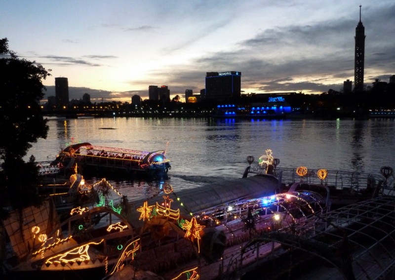 noche en El Cairo