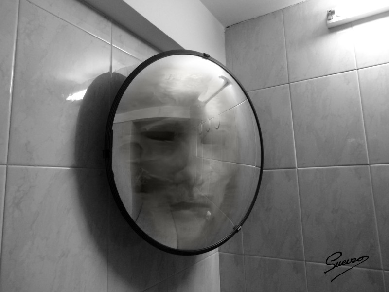 fantasma en el espejo