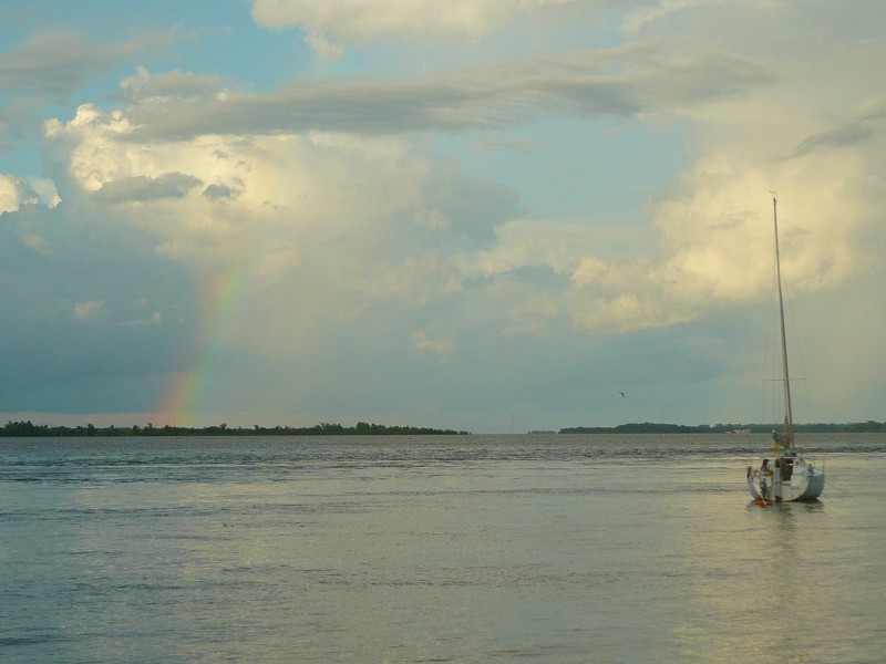 Arco iris en el velero