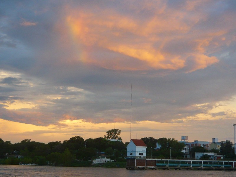 Aguas con Arco Iris