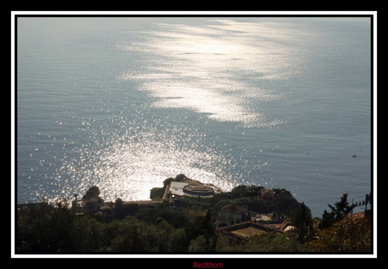 El mar frente a Taormina