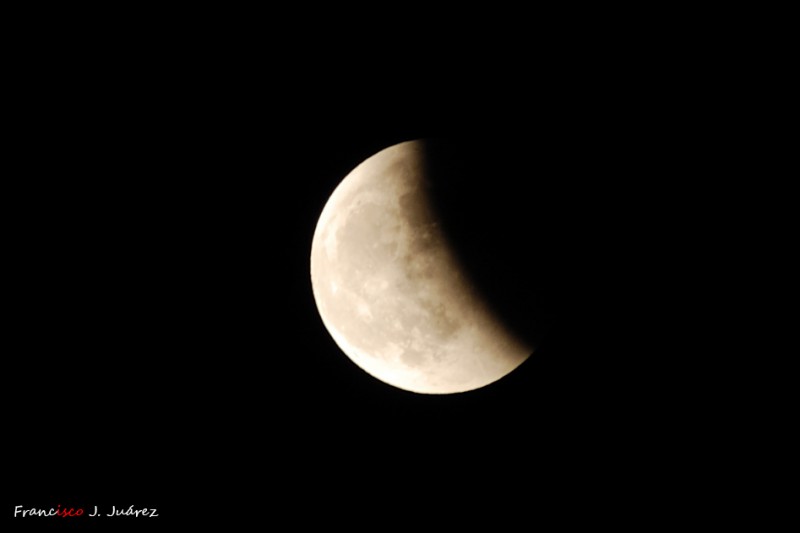 Eclipse lunar III