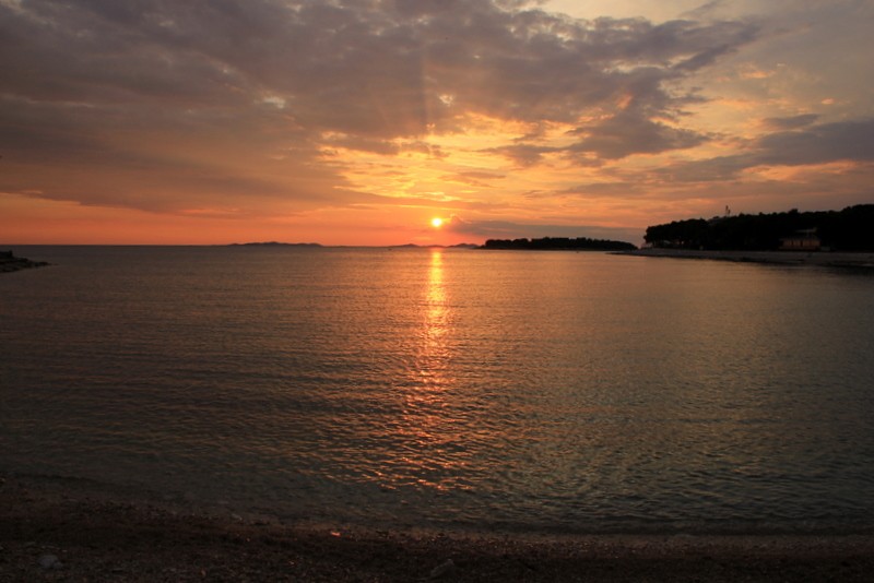 ocaso en el mar