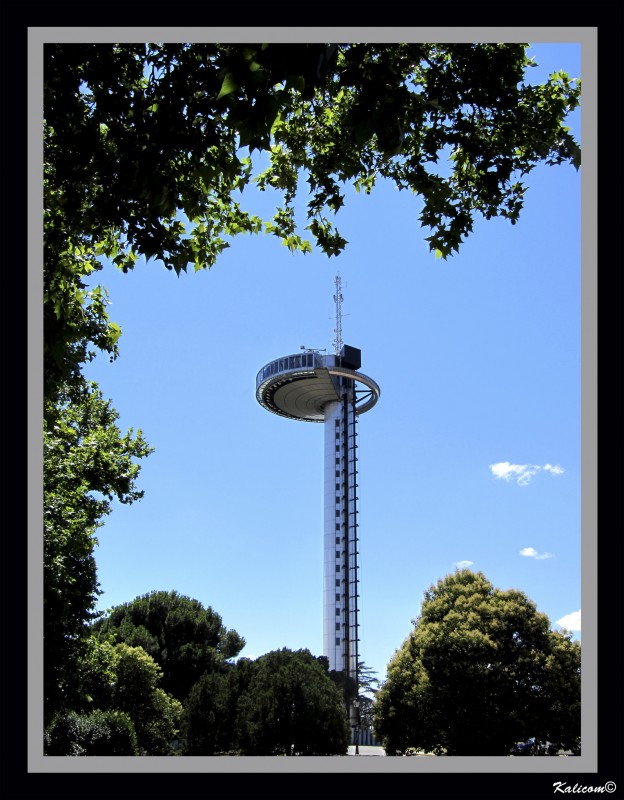 La triste historia del Faro de Moncloa