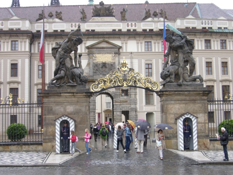 Entrada Castillo