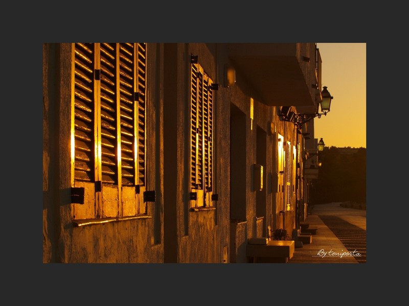 Amaneciendo