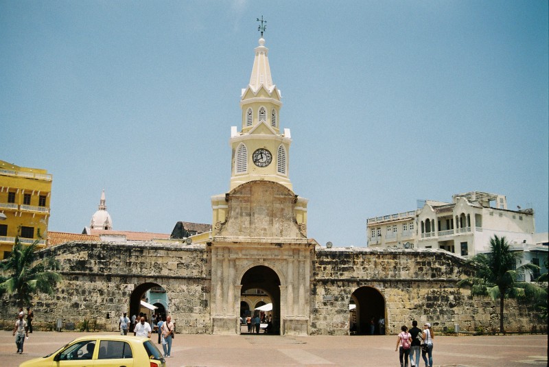 Puerta del Reloj