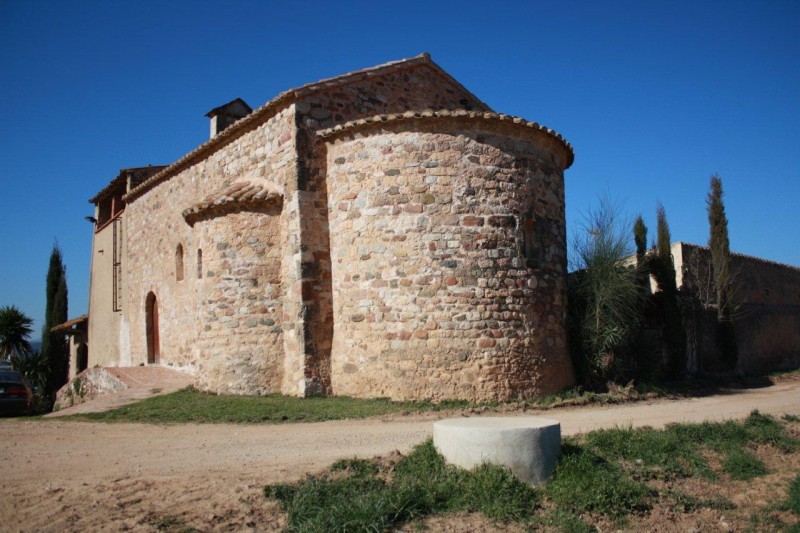 ESGLESIA ROMNICA DE SANT PERE APSTOL. CASTELLAR DEL VALLS. CATALUNYA