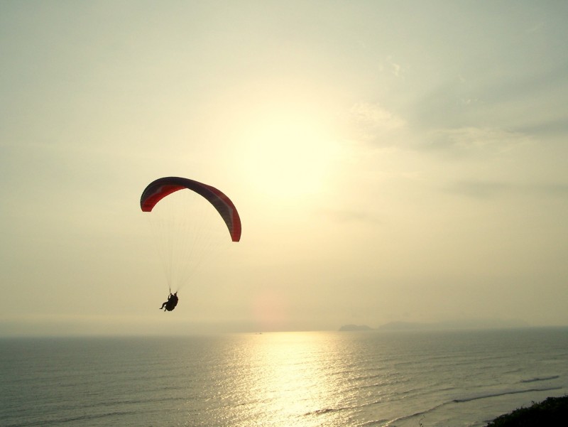 atardecer en parapente