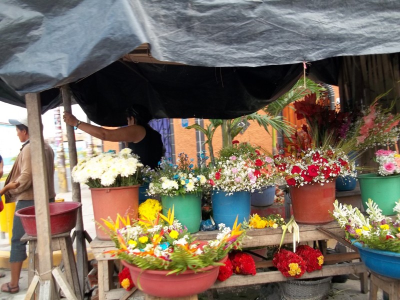 Flores en el cementerio